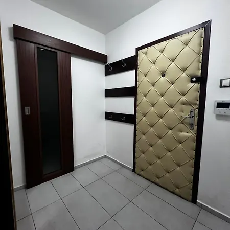 Apartment 3 Izbovy Iggi *